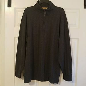 Roundtree and Yorke Gold Lable Sweater